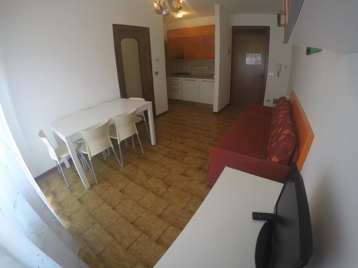 Residence Caorle Apartments - Agenzia Cocal Экстерьер фото